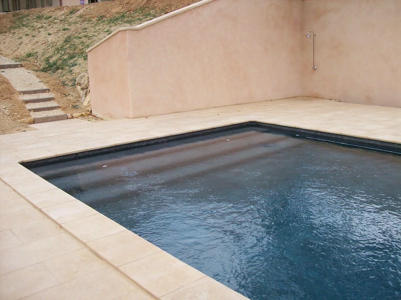 Confection d'un Escalier intérieur, par Inter Piscine le spécialiste de la piscine dans le Luberon et dans tout le Vaucluse