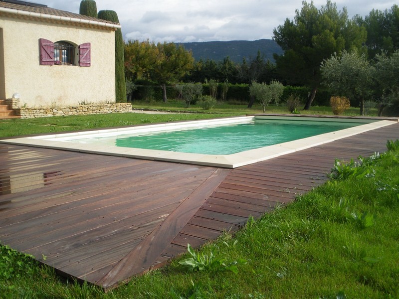 Plages extérieures piscine