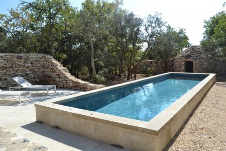 Notre zone d'activité pour ce service Demande de devis pour la construction de piscine en béton armé sur mesure avec conception et équipements inclus proche de